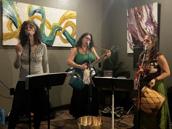 Tonight 7-9! We're back for our 4th Friday set at 612!